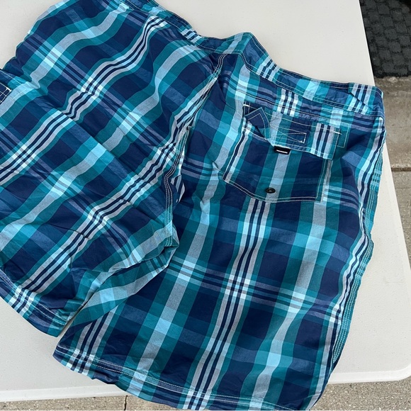 J Crew Men’s Swimsuit - Picture 4 of 4